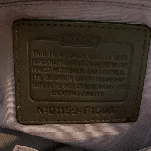 COACH Signature Jacquard Hobo Crossbody Duffle # F15067  Bag Top Zip - Picture 9 of 9